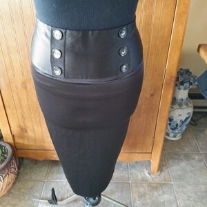 124 BCX Black Pencil Skirt